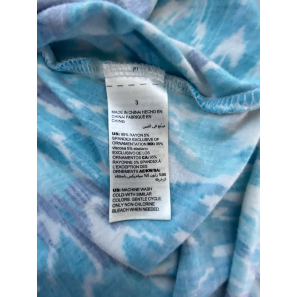 Chico's Top Artful IKAT Asymmetrical Crochet Hem Mysterious Blue Size 3 - Picture 7 of 7